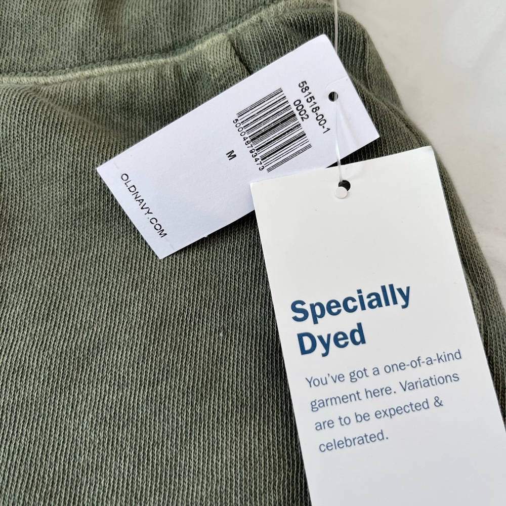 Old Navy Specially Dyed Green shorts size Medium Women’s - Picture 2 of 5